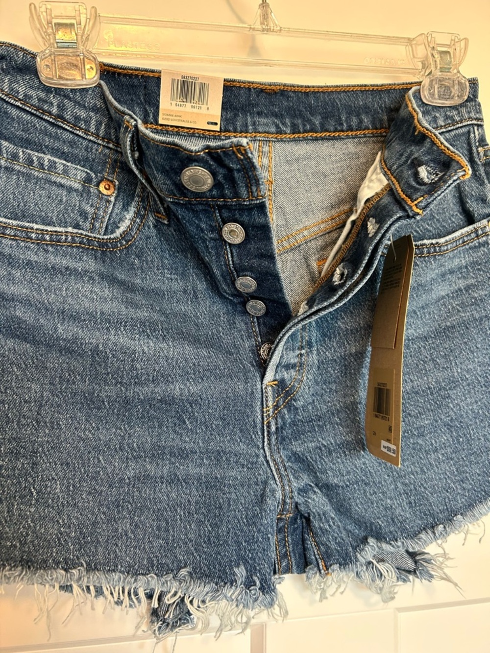Levi's 501 Original High Rise Raw Hem Denim Shorts - Blue NWT Size 26 - Picture 3 of 7